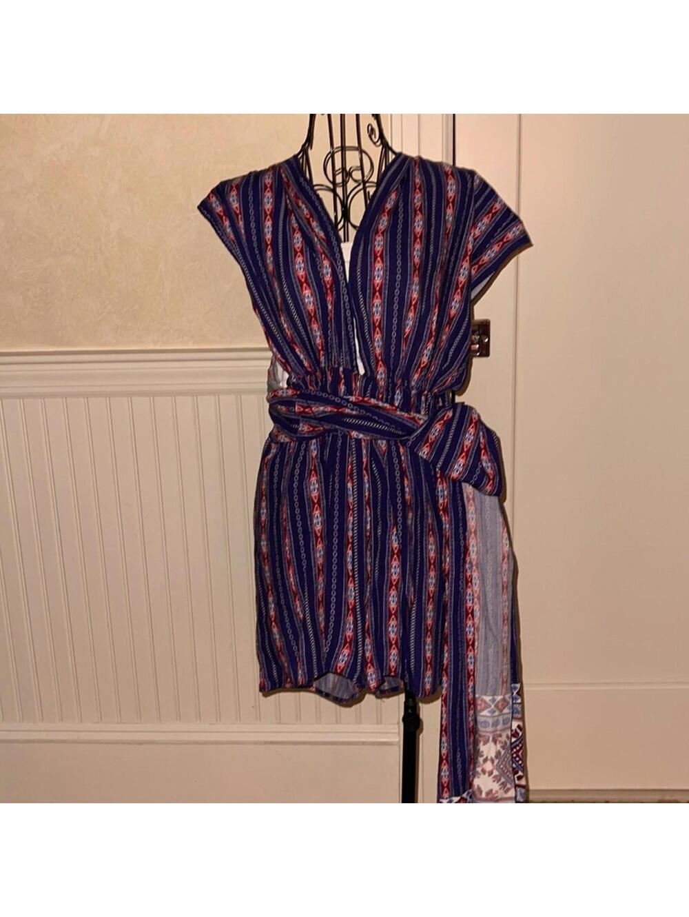 Surf Gypsy short w long scarf wrap top M